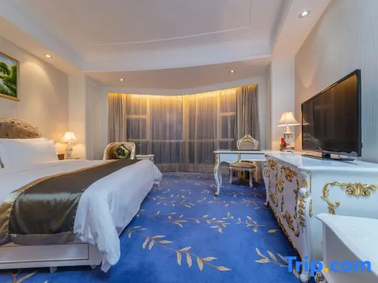 Deluxe Double room (full double bed)