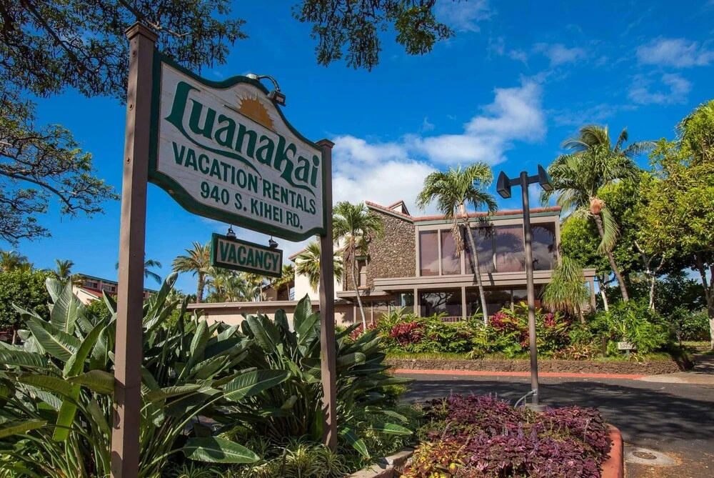 Luana Kai C306 by Coldwell Banker Island Vacations