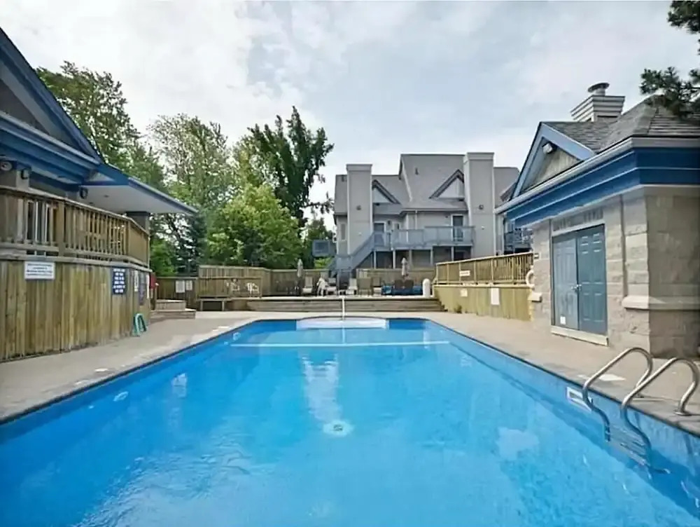 Cozy Studio Loft with 2 Bath - фото 10