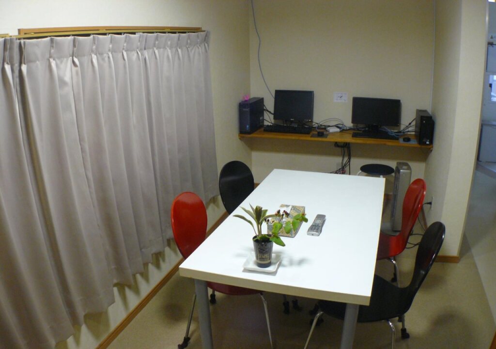Image 12