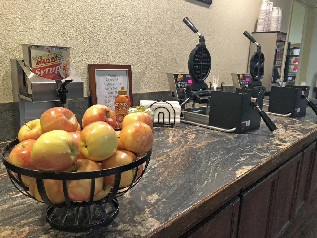 FairBridge Extended Stay – a Kitchenette Hotel - фото 11