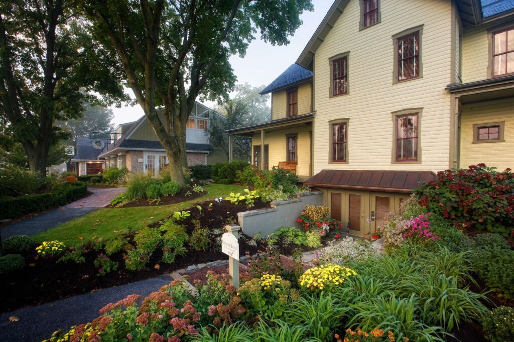 The Inn At Leola Village - A Historic Hotel of America by null