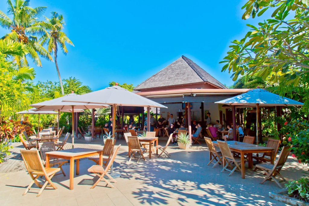 Beach & Waterfront
