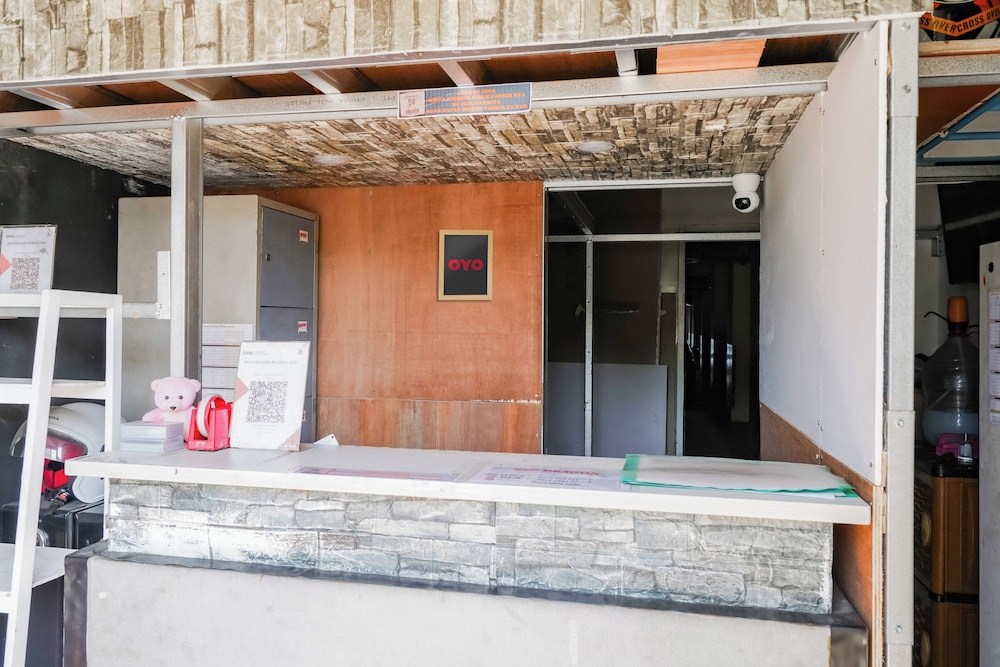 OYO 93927 Apartemen Gateway Pasteur By Taufan