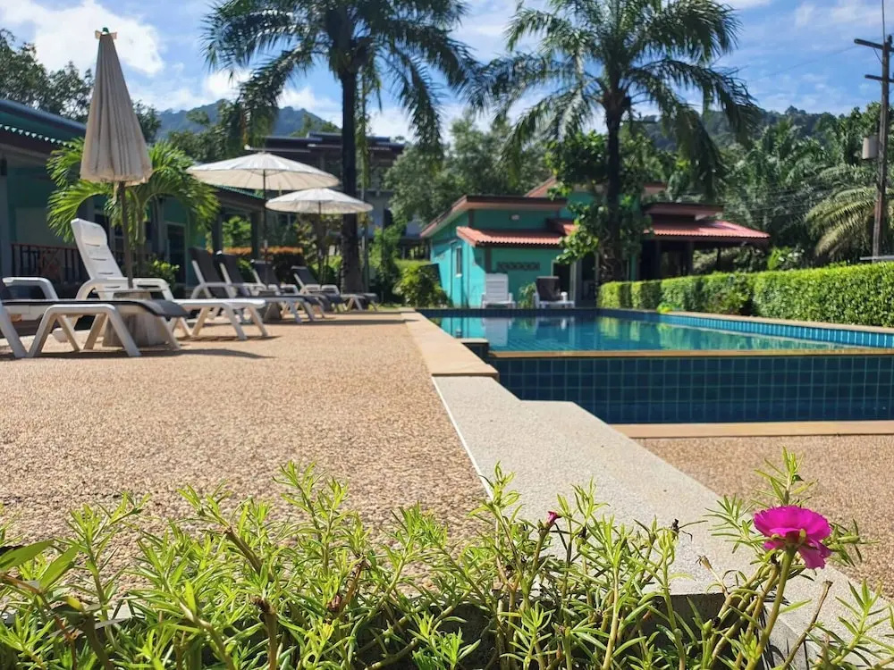 Tum Mai Kaew Lanta Resort