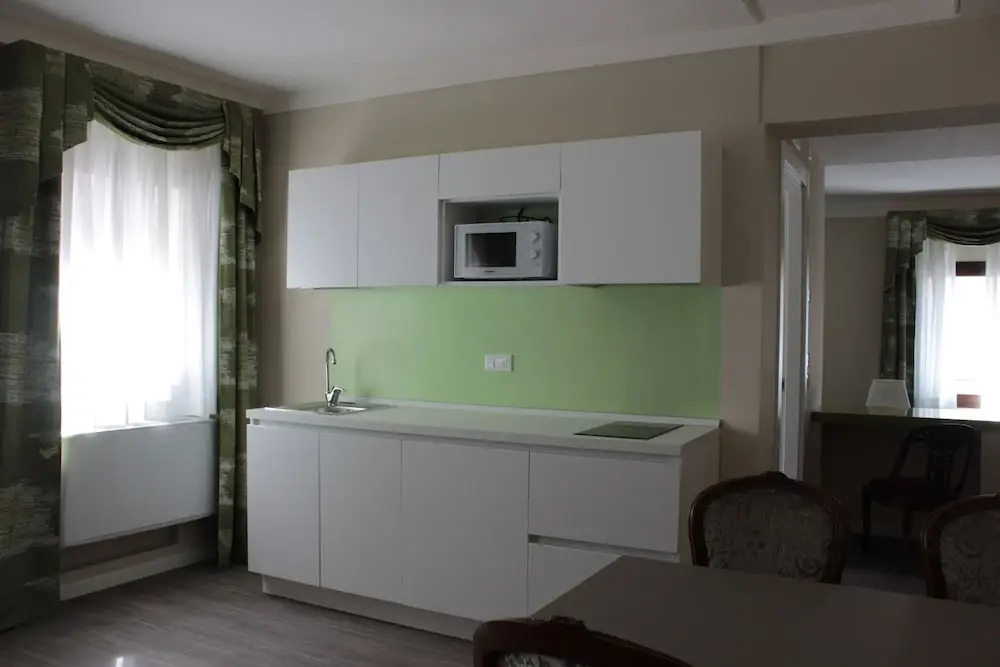 Hotel photo 12