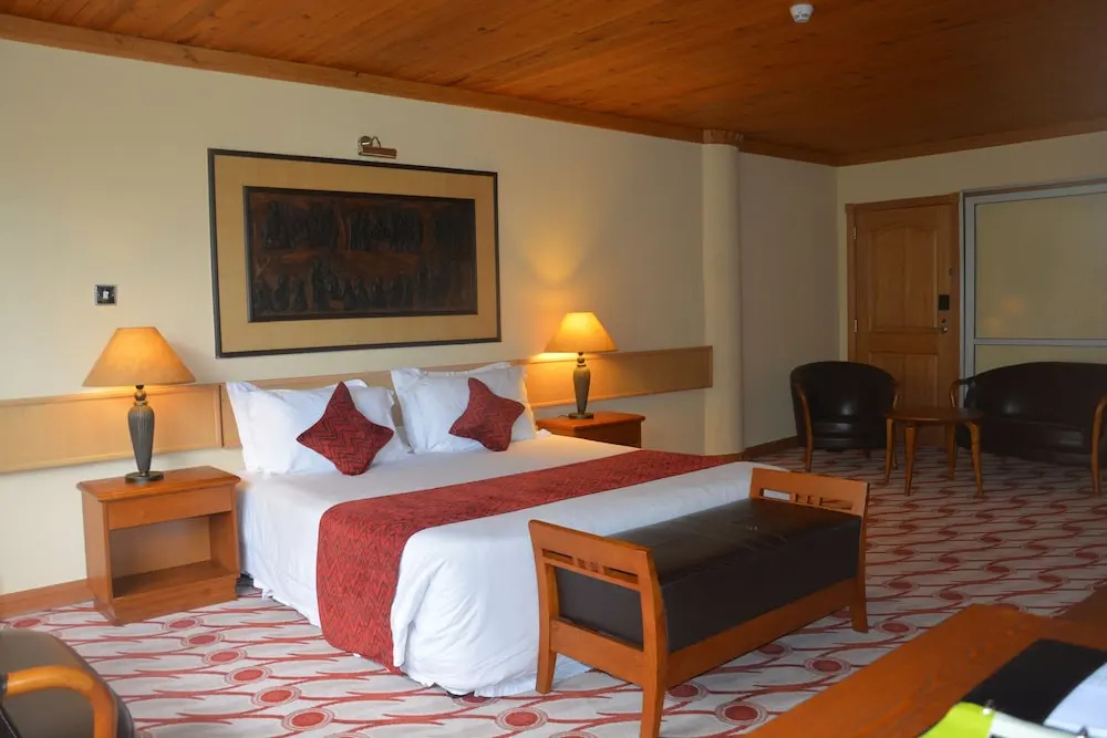 Suite with balcony