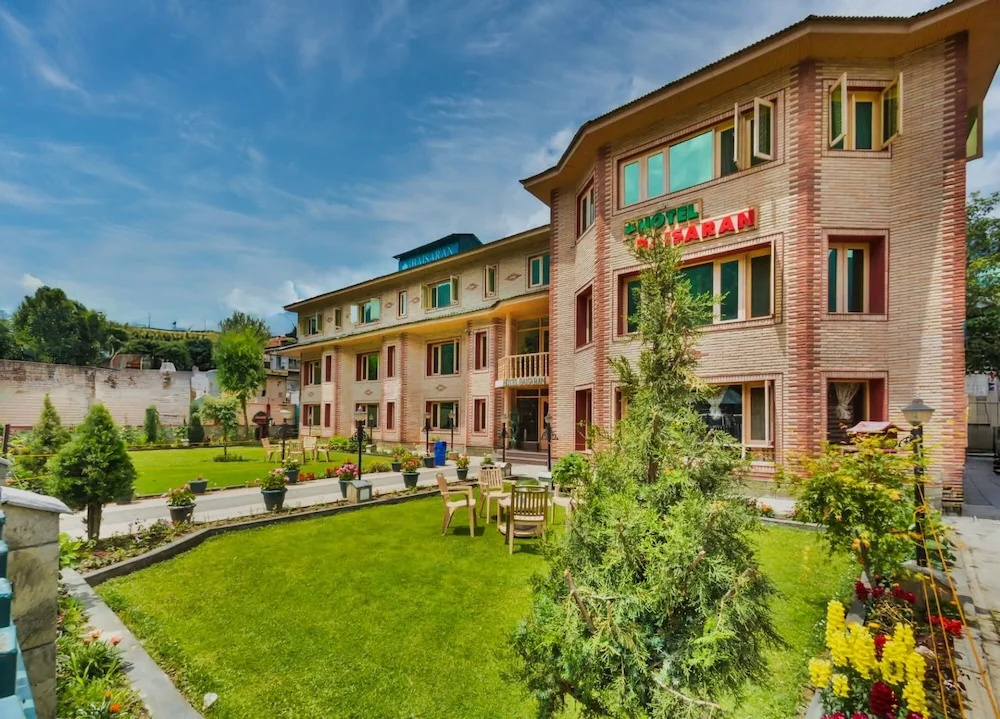 Hotel photo 12