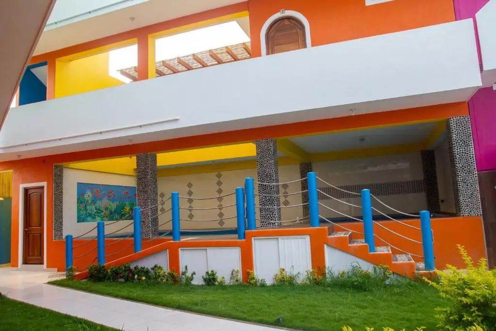 Hotel Happy Beach