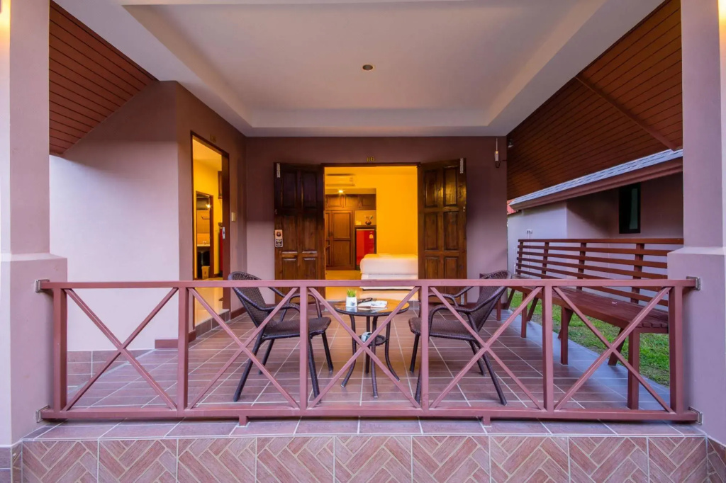 Hotel photo 12
