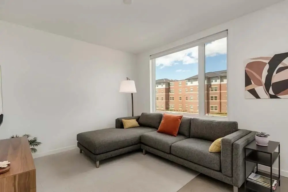 Modern Elegance on Linden Walk/bike Everywhere! — фото 4