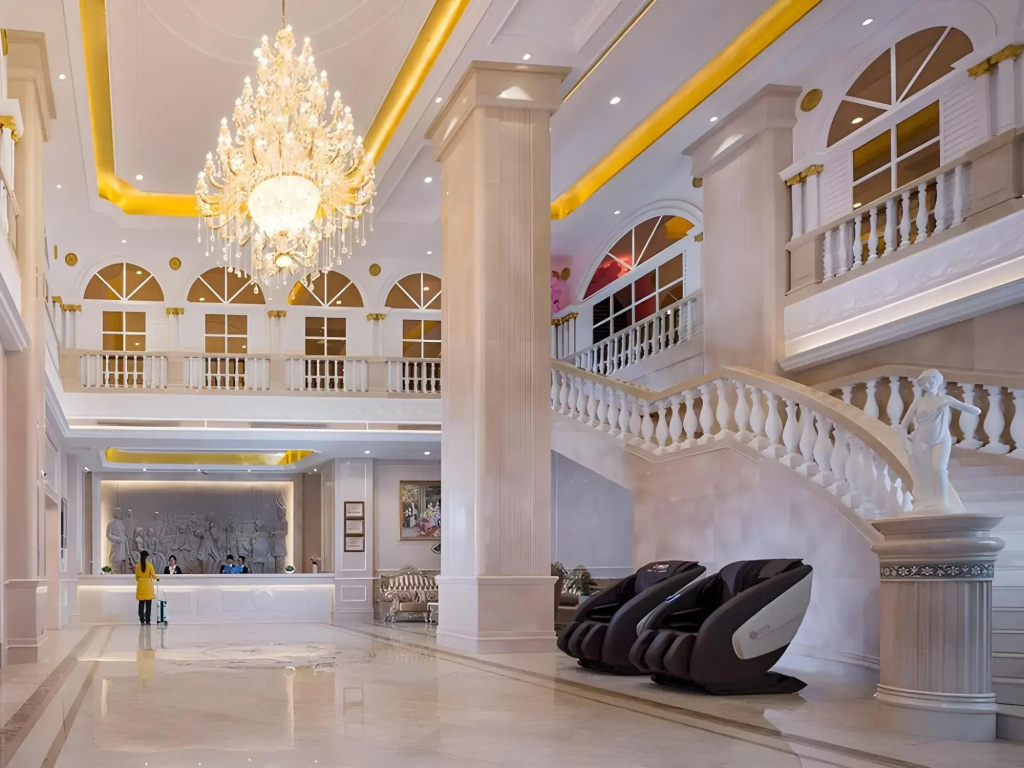 Vienna Hotel (Xupu Wanda Plaza)
