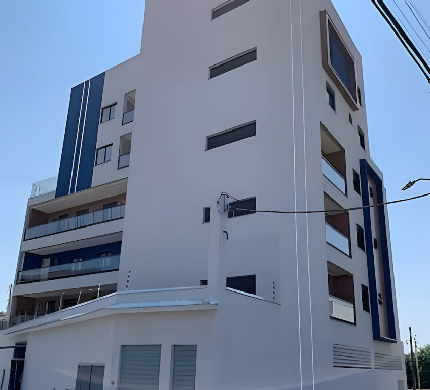 Condominio Ipe Roxo