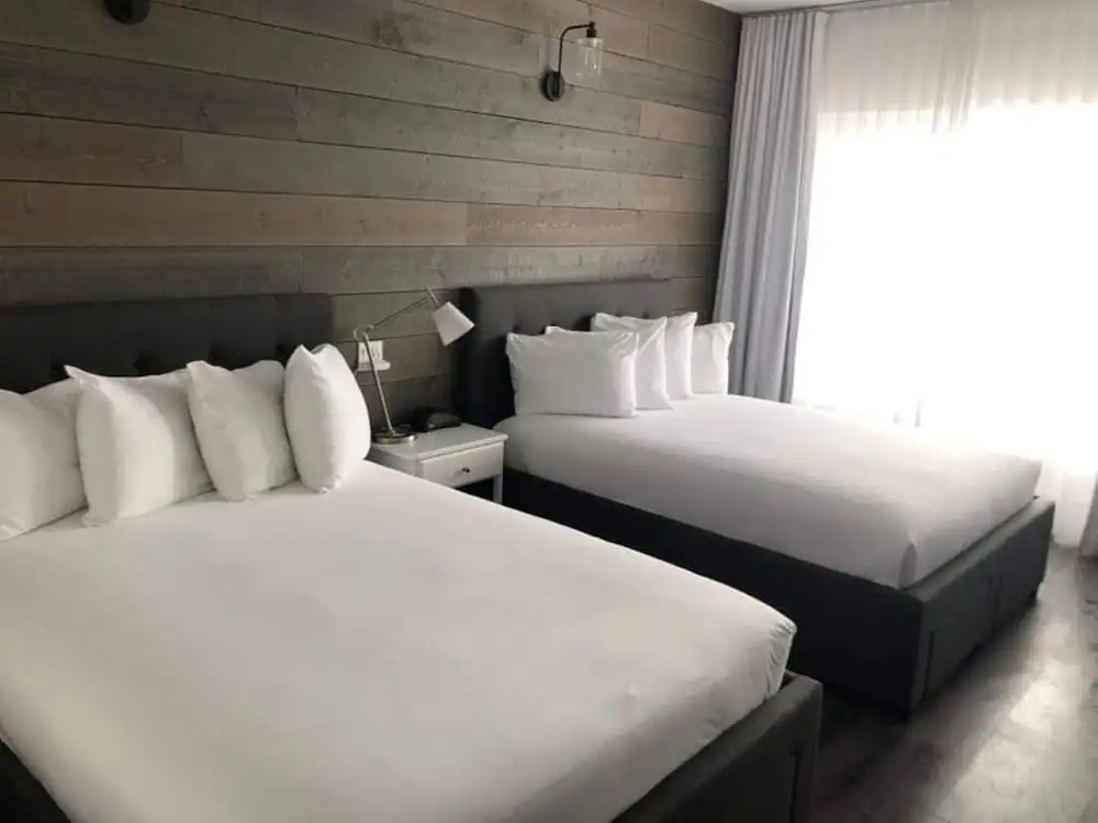 Standard Quadruple room with sea view