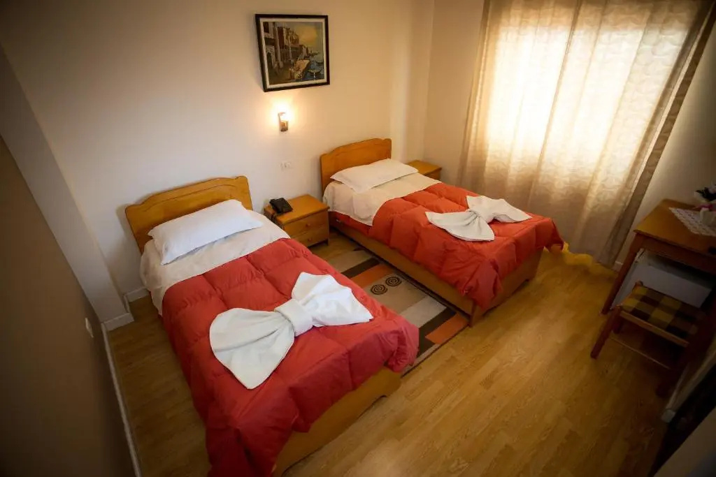 Standard Double room (twin beds)