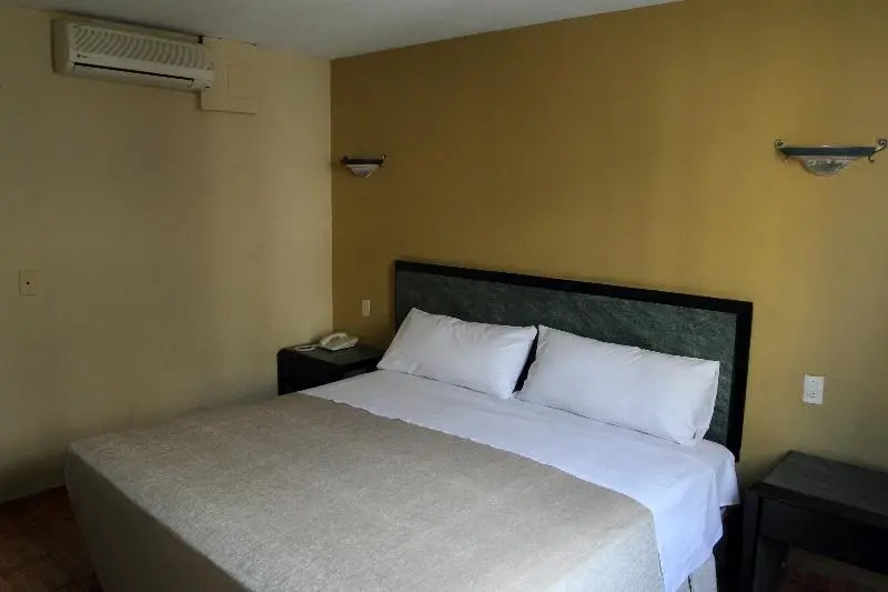 Hotel Universo Guadalajara - Chambres