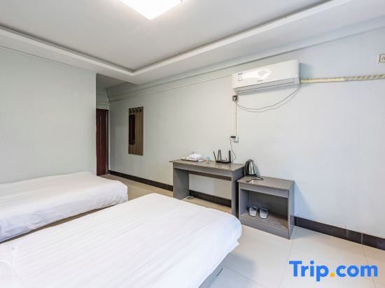 Premium Double room (full double bed)