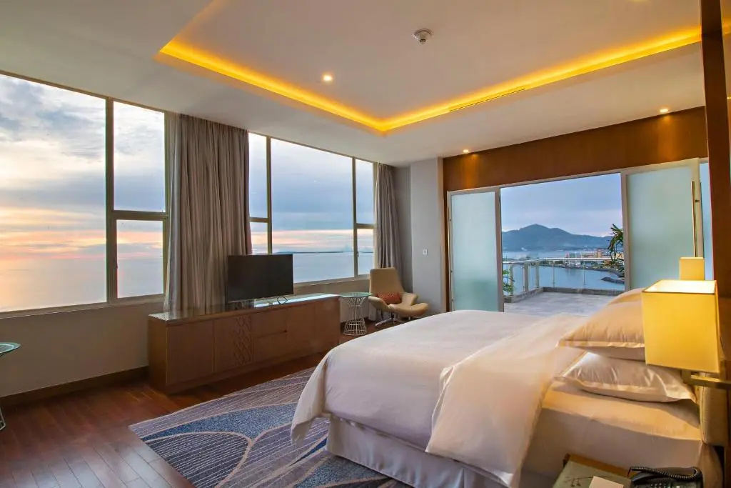 Presidential Suite