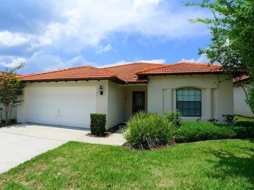 148 High Grove House 4 Bedroom by Florida Star