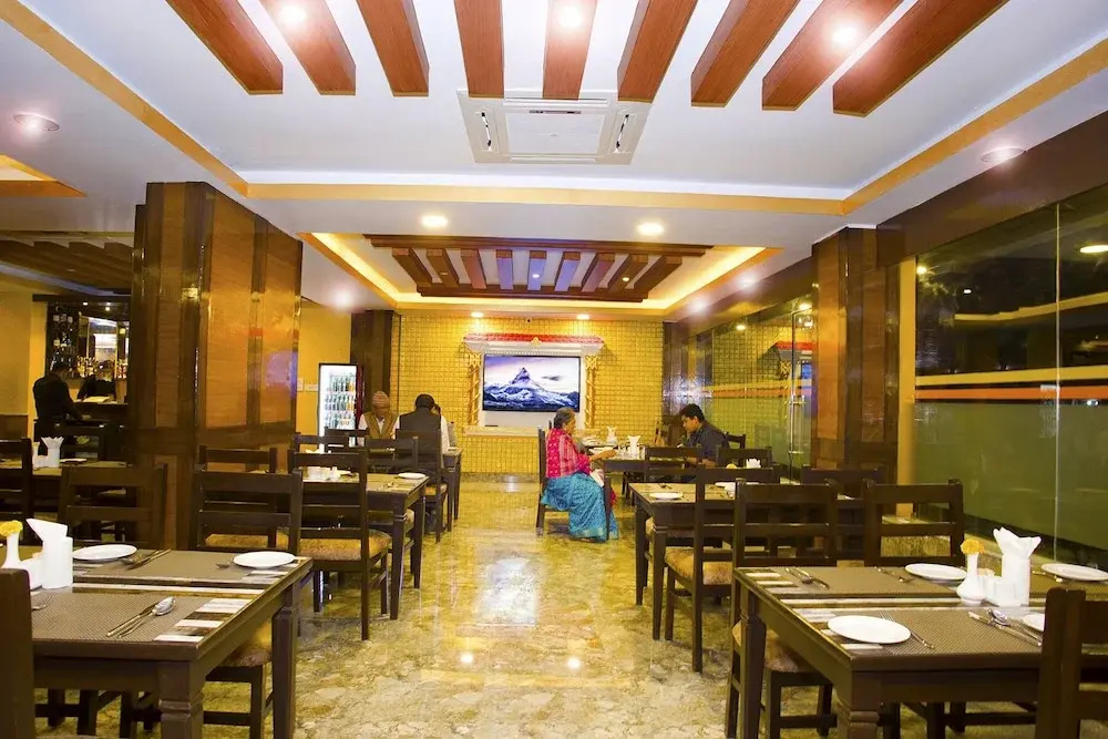 Food & Beverage