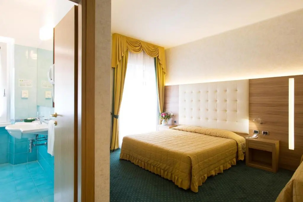Comfort room