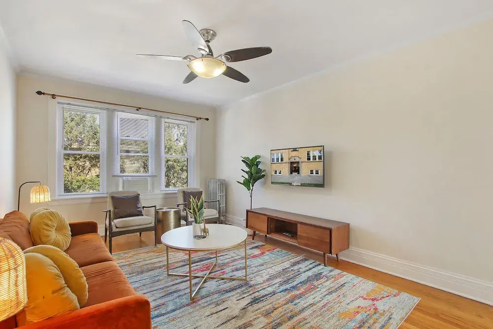 Deluxe Apartment