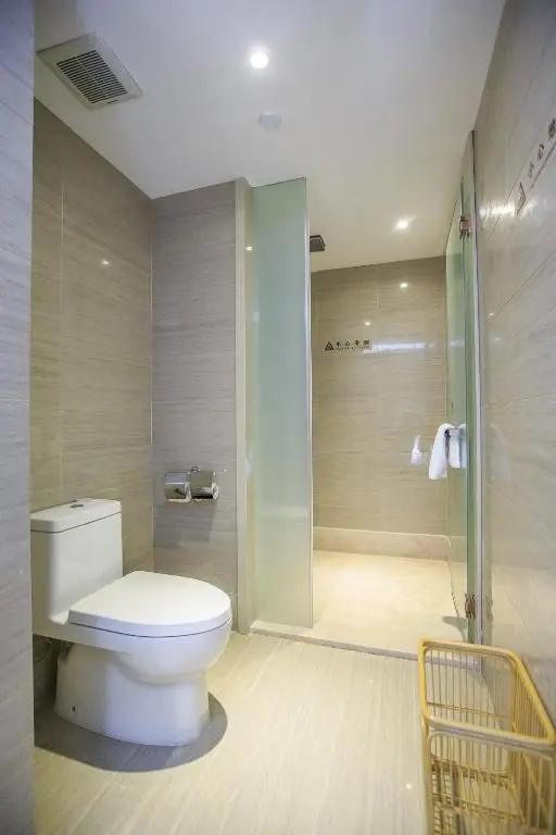 Sky World Hotel Qingdao - Chambres