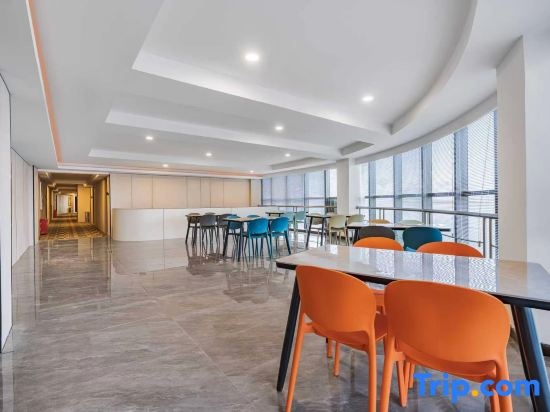 Anning Dream Joy Hotel (Kungang Hospital Kunming Industrial Vocational and Technical College) in Kunming