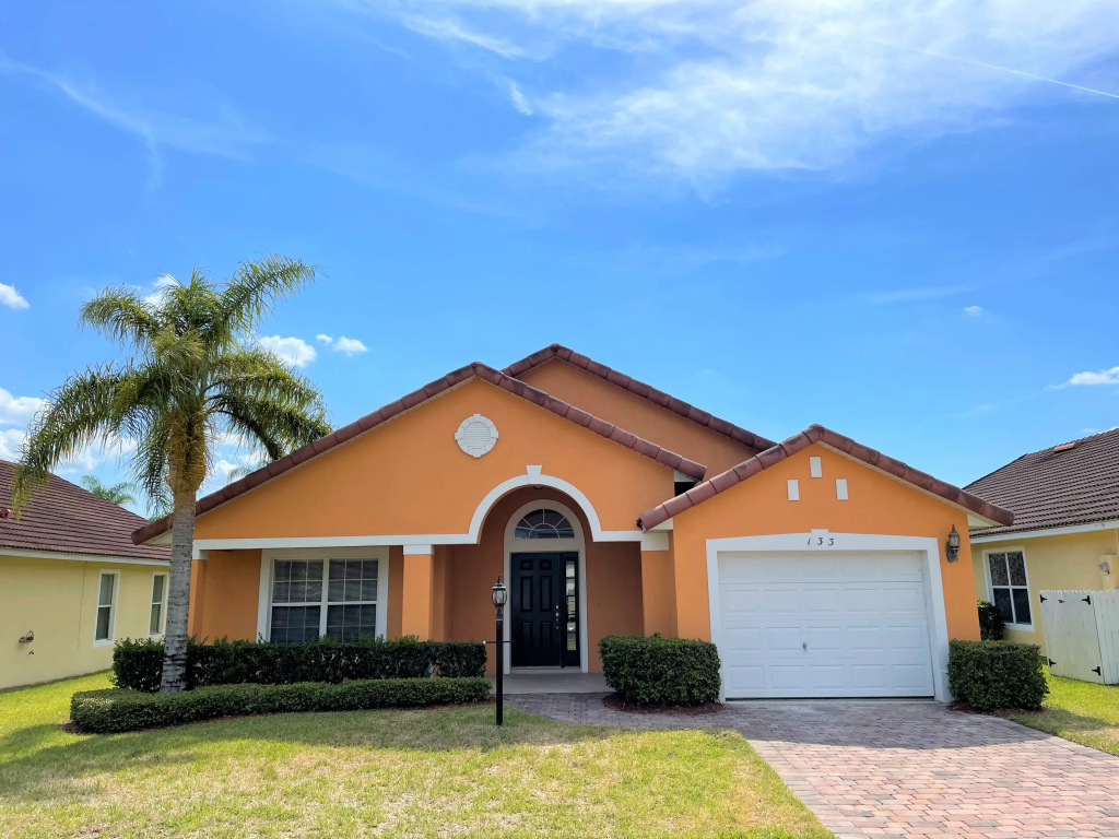 LWP133HP - 4 beds - 8 guests - Pool home, Davenport, US
