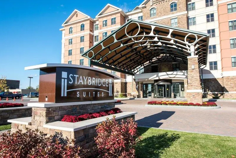 Staybridge Suites Albany Wolf Rd-Colonie Center by IHG - Chambres