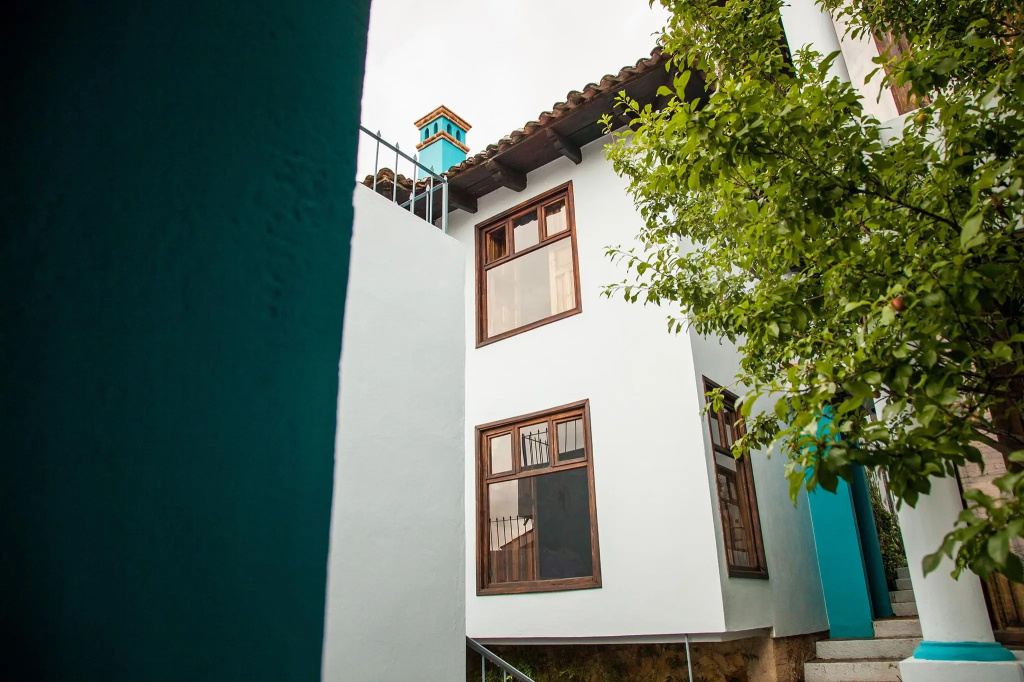 Las Escaleras by Inmense
