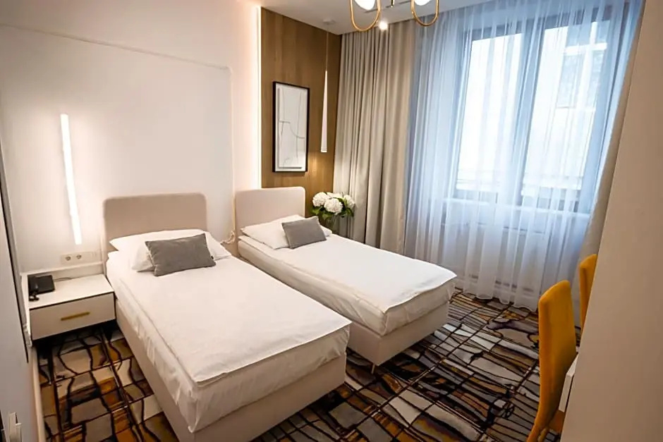 Double room (twin beds)