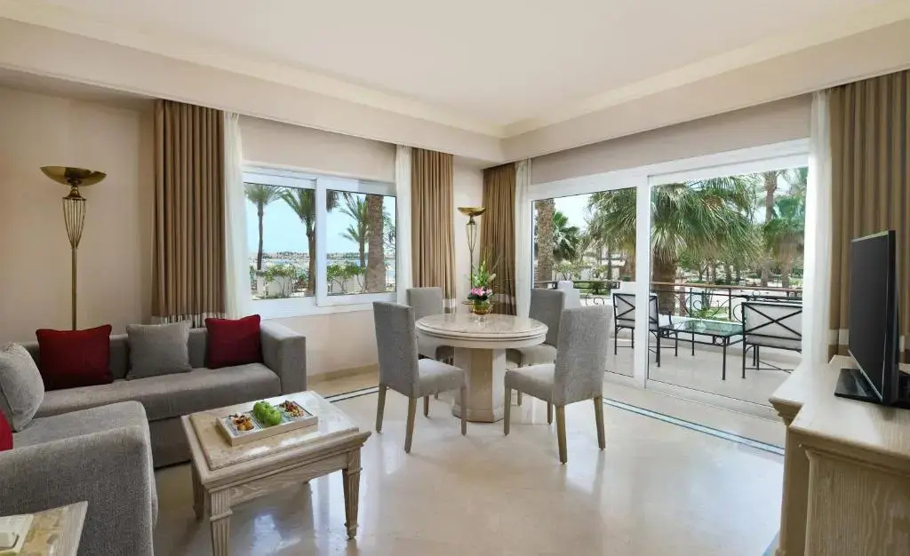 JAZ Elite Palace – Adults Friendly 16 Years Plus - Chambres