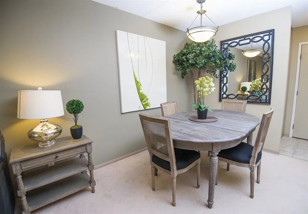 Winnipeg Executive Suites - Polo Park - фото 2