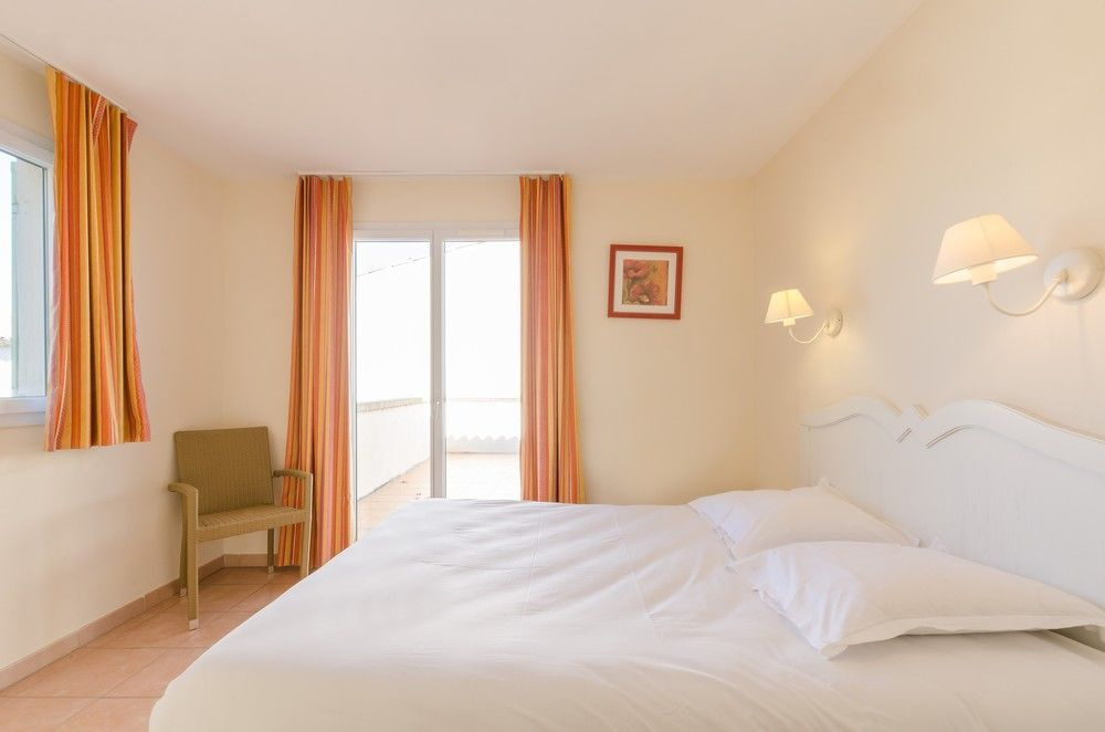 Pierre & Vacances Hotel Du Golf De Pont Royal En Provence - Général
