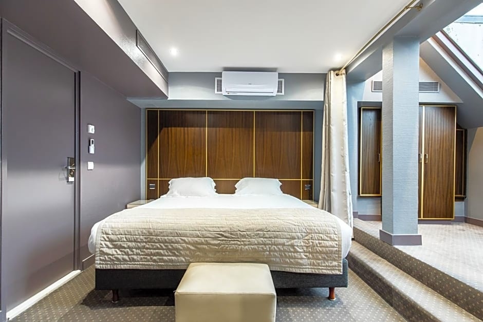 Le Pera Hotel 104
