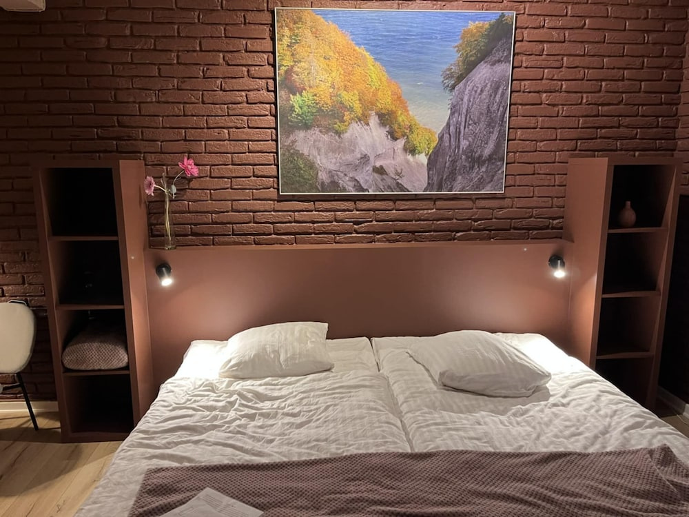 Standard Double room with garden view (full double bed)