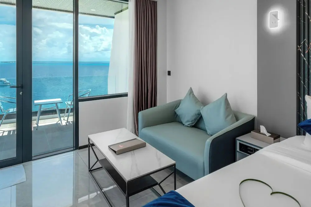 iCom Blue Sea View — фото