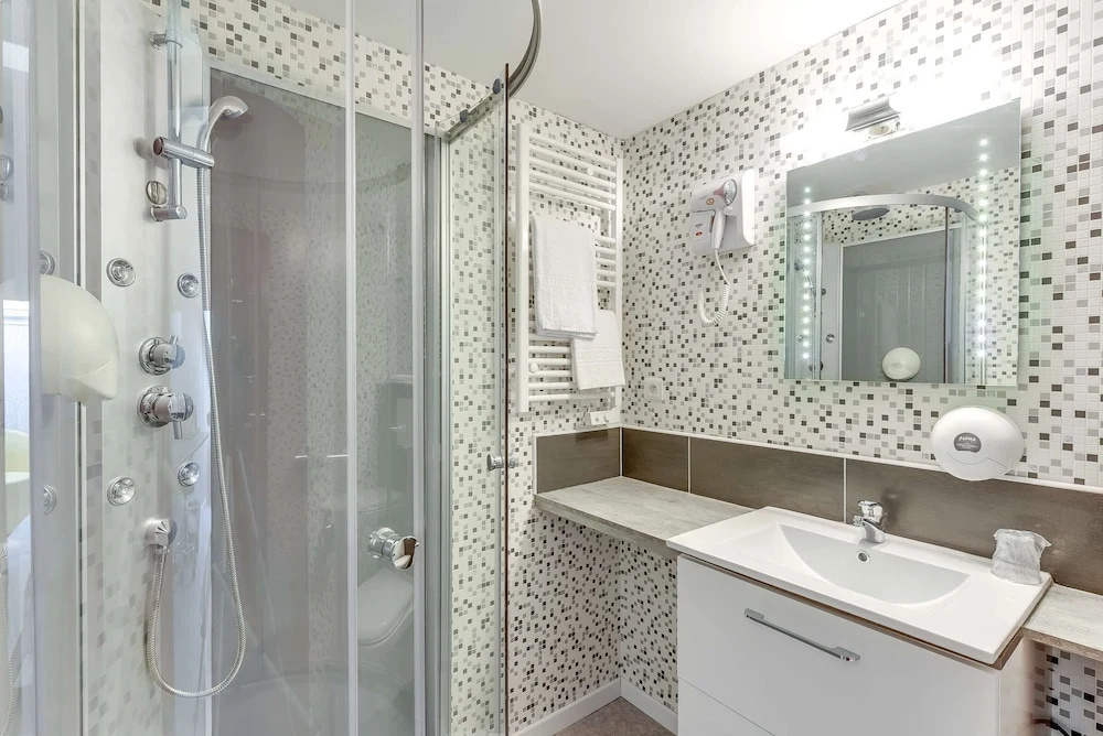 Afficher la photo 7 — ConfortT Hotel Thouars