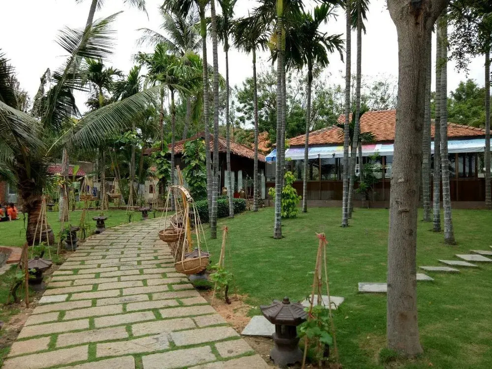 Golden Sail Beach Hotel