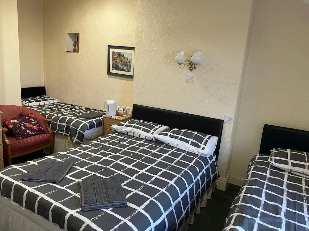 Deluxe Quadruple room