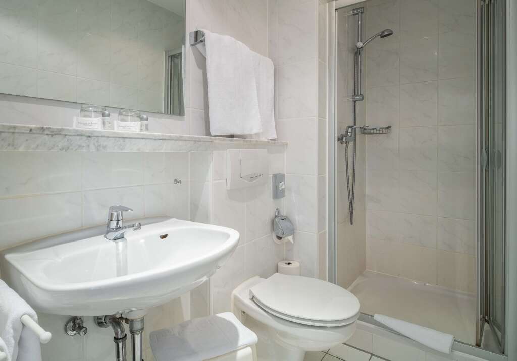 Image 10