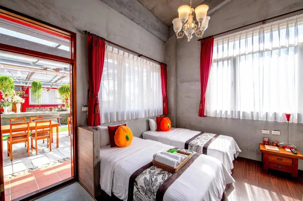 Standard Double room (twin beds)