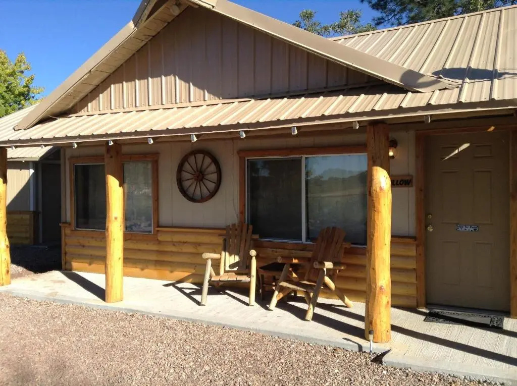 Rainbow's End Resort on Rainbow Lake - Chambres