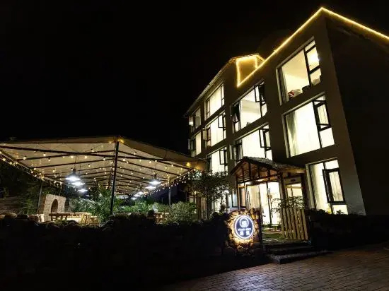 Yuanzhu Guesthouse
