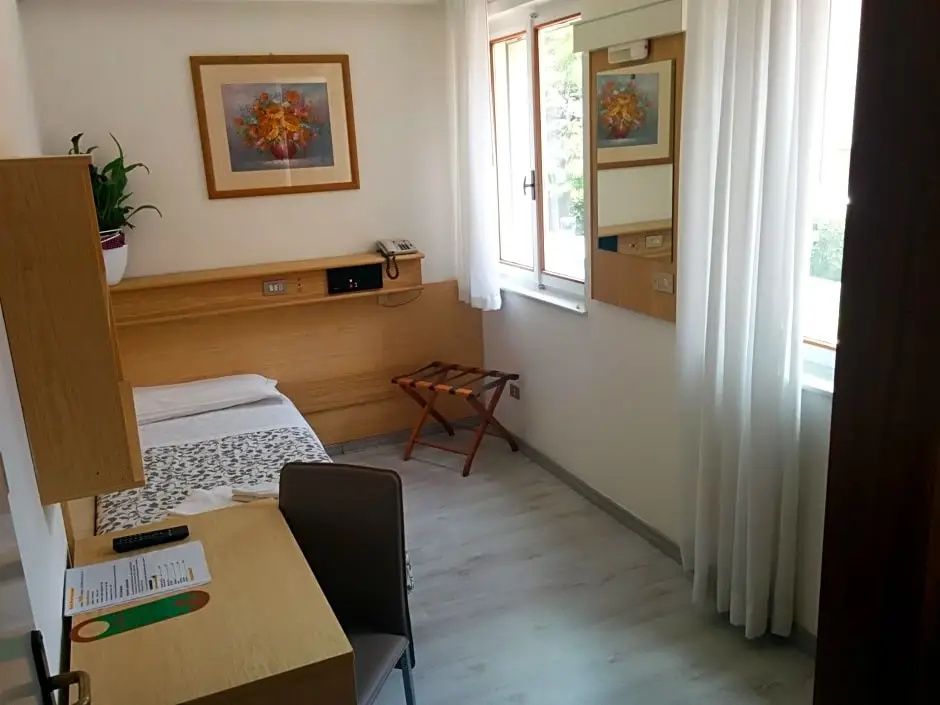Albergo Gardesana - Chambres
