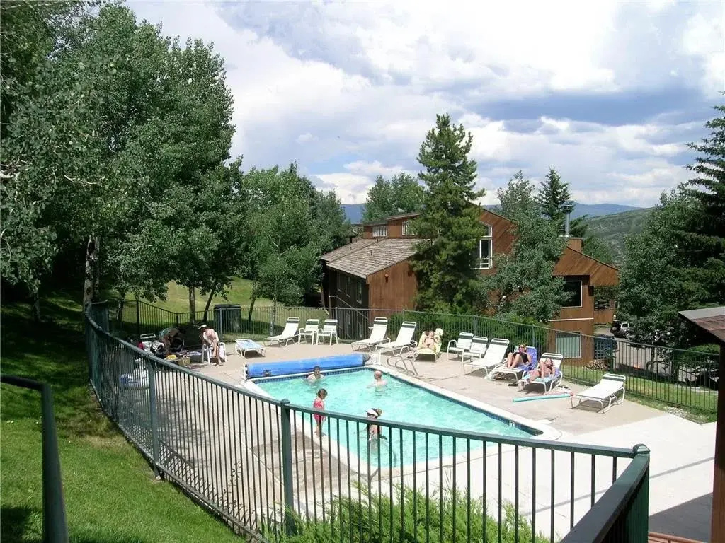 Seasons Four by Snowmass Vacations