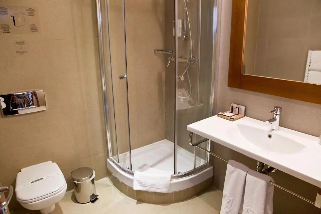 Iaki Hotel - Chambres