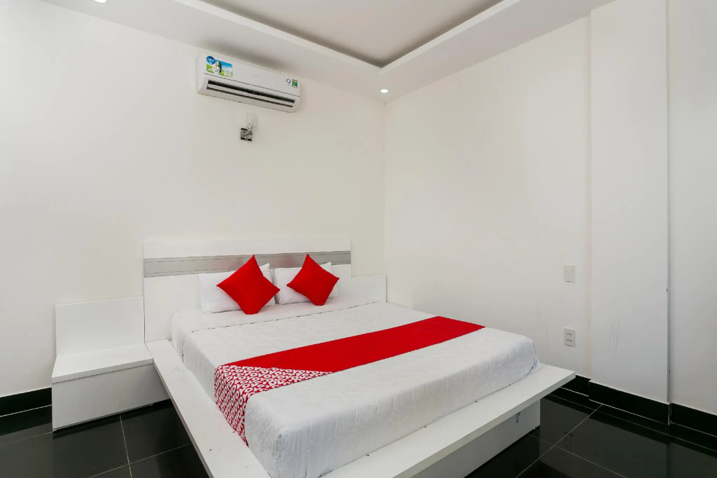Superior Double room (full double bed)