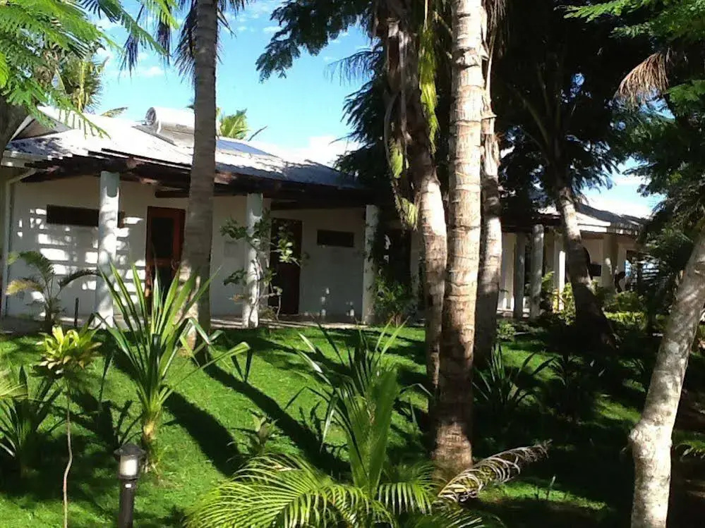 Wellesley Palms Hotel